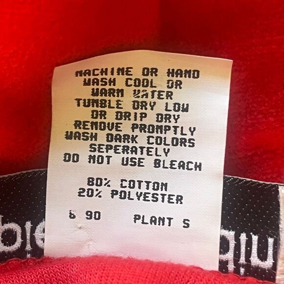 Pierre Cardin Vintage Red Velvet Woman’s Button Down Robe Union Made - Picture 7 of 9